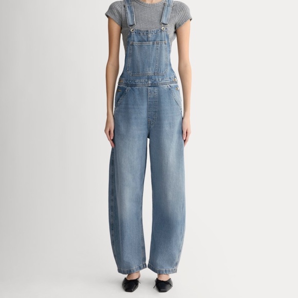 Everlane Denim - Everlane Curve Overall in Light Indigo, Size Large, Cotton/Denim